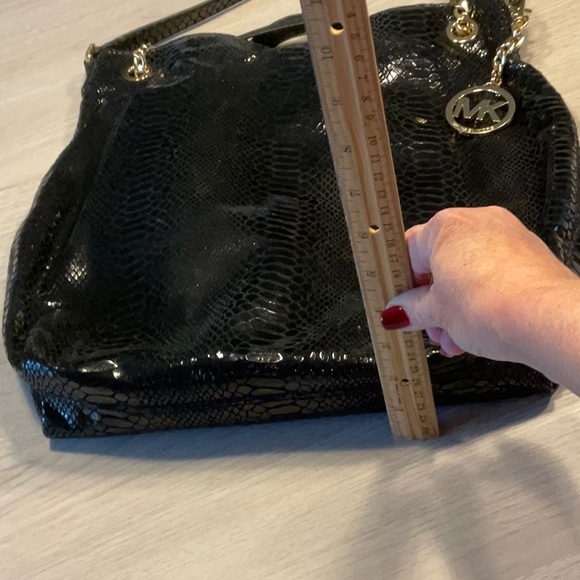 Michael Kors Black Patent Leather Crocodile Purse Handbag - Picture 15 of 16